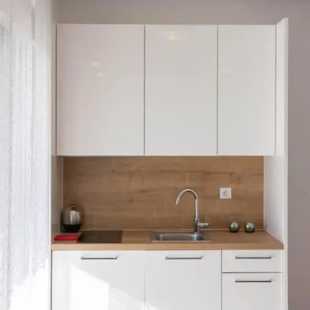 12 Apartment *