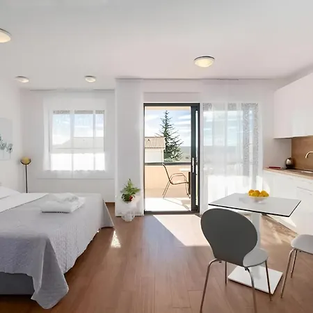 12 Apartment